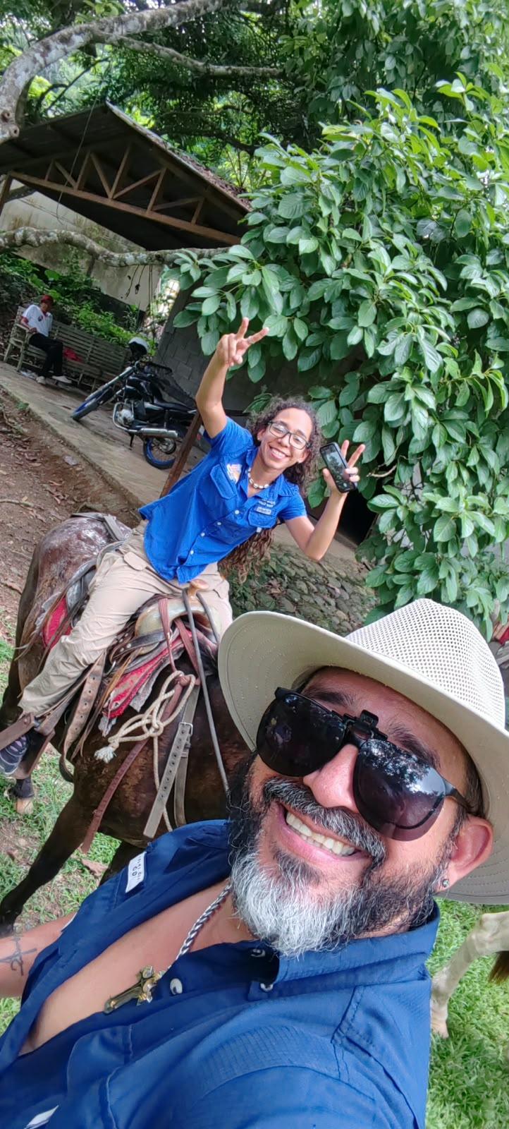 Cabalgata por selva tropical hasta la playa del Pacífico — foto 4