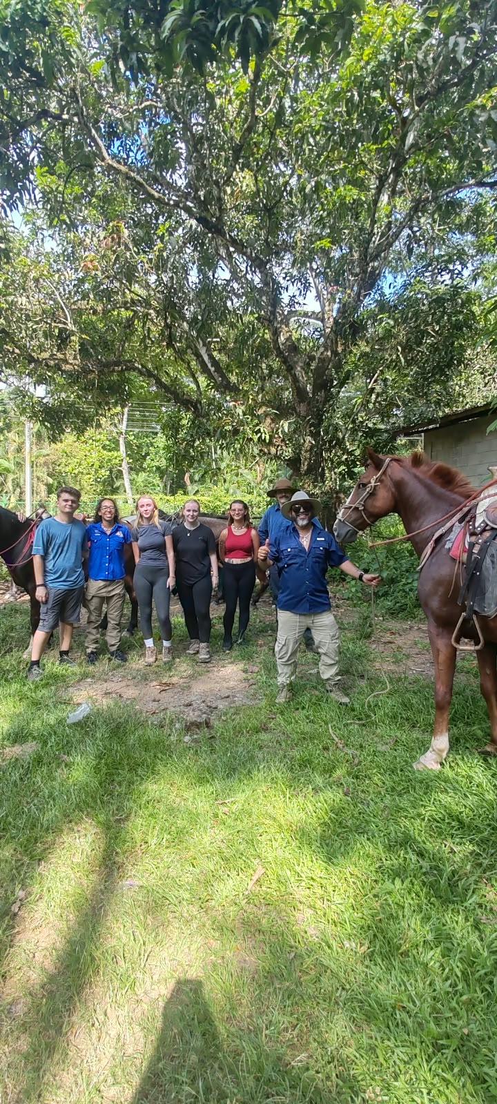 Combo de tirolina y cabalgata en el Pacífico — foto 3